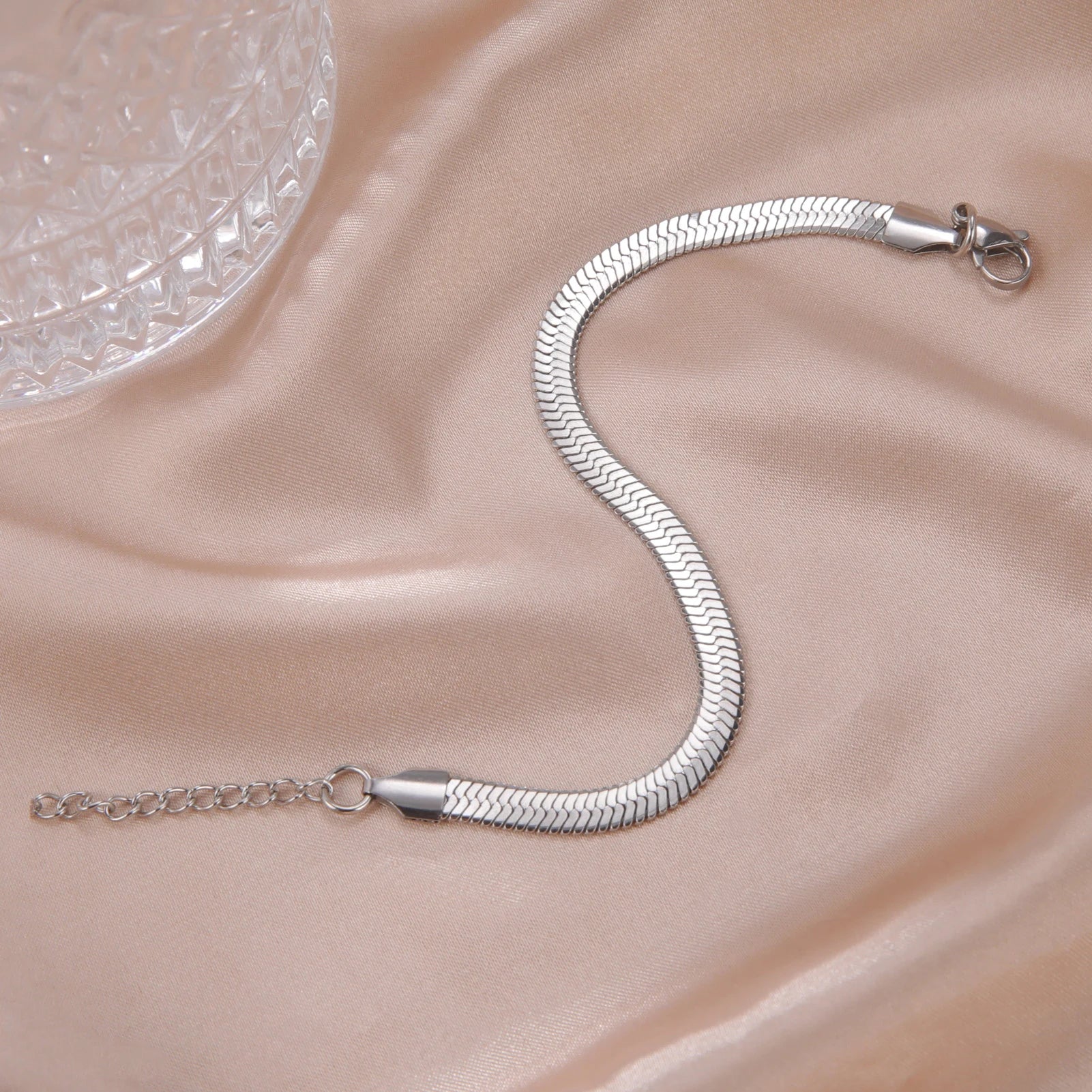 Cazador Trendy Snake Chain Ankle Bracelet for Women Foot Anklets 21cm Stainless Steel Bracelet on the Leg Jewelry Gifts 2025